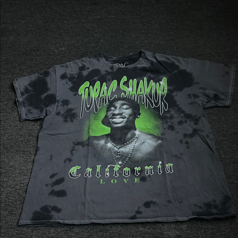 Tupac Shakur Graphic Tee - Black